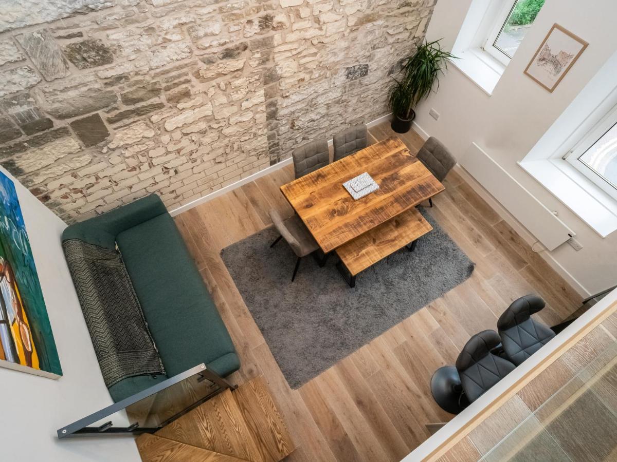 Ferienwohnung Pass The Keys Stunning 3 Bed Loft Style Apt With Free Parking Edinburgh Exterior foto