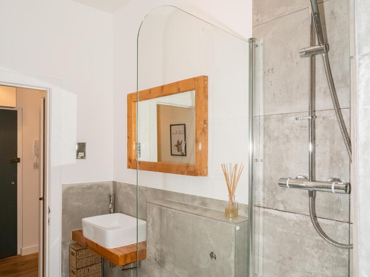 Pass The Keys Stunning 3 Bed Loft Style Apt With Free Parking EDI Exterior foto